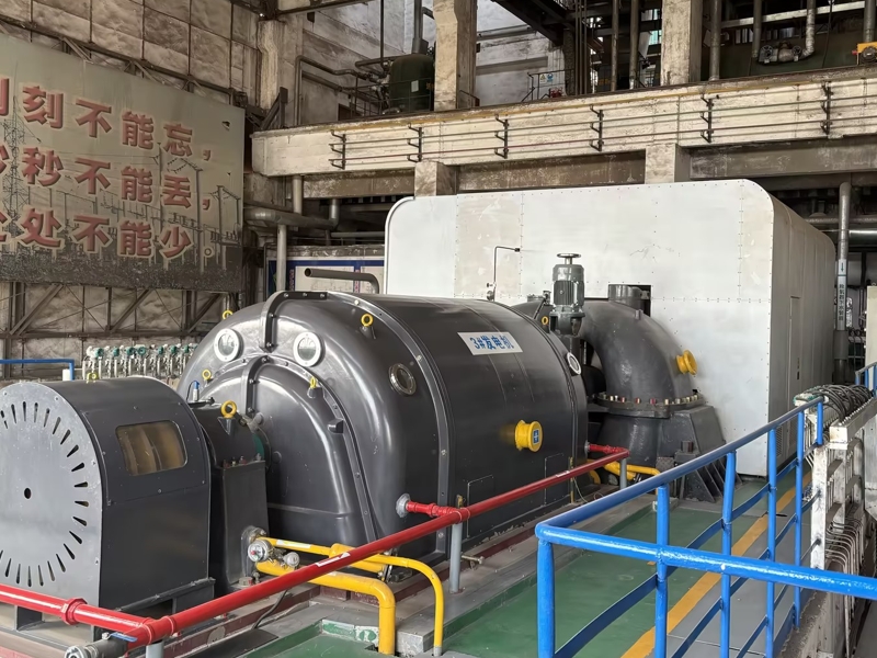 發電機組